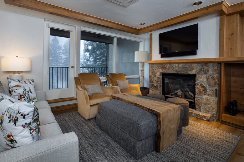 Three Bedroom Slopeside Gravity Haus Vail - Vail, Colorado