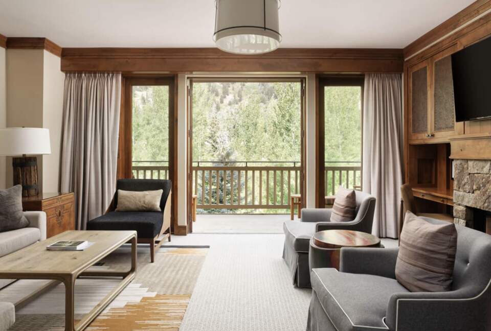 Four Seasons Jackson Hole - Three-Bedroom Resort Residence - Jackson Hole, Wyoming