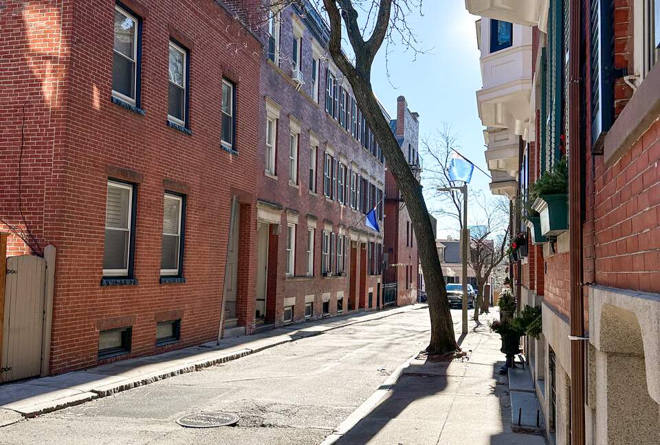 Historic Boston City Escape - Charlestown, Massachusetts