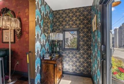 The Safe House.  Charming cabin just one block from the Park City Resort - Park City, Utah