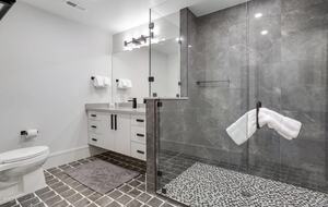 Luxe Vail Home - Vail, Colorado