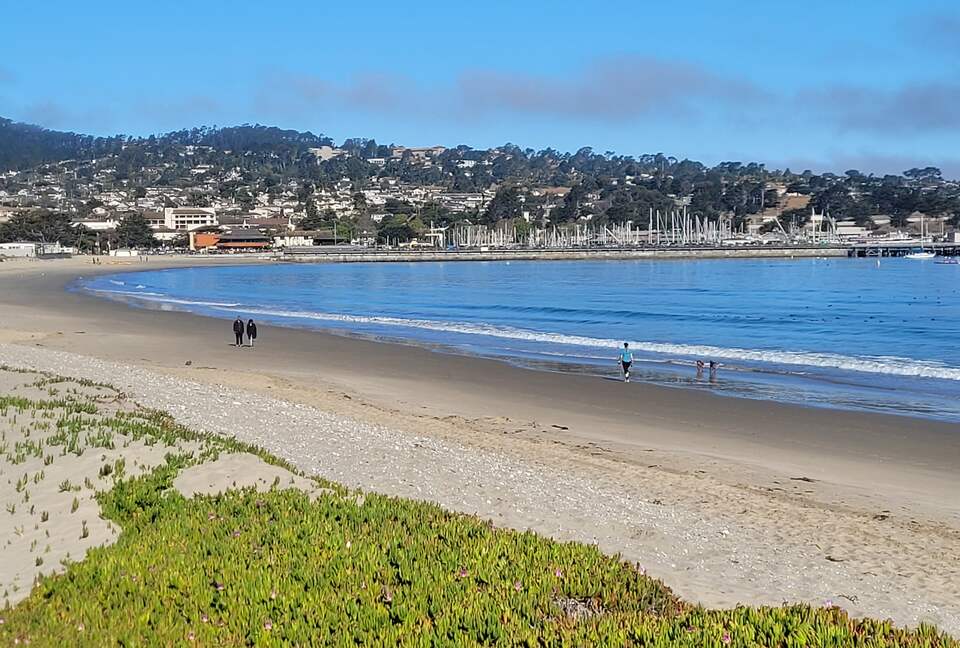 Del Monte Beach Townhome - Monterey, California