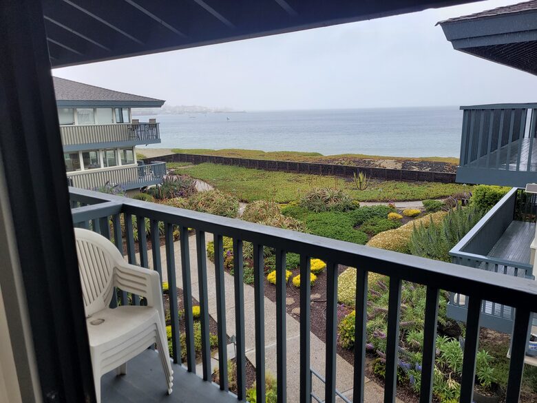 Del Monte Beach Townhome - Monterey, California