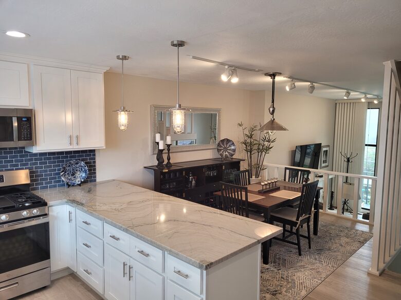 Del Monte Beach Townhome - Monterey, California