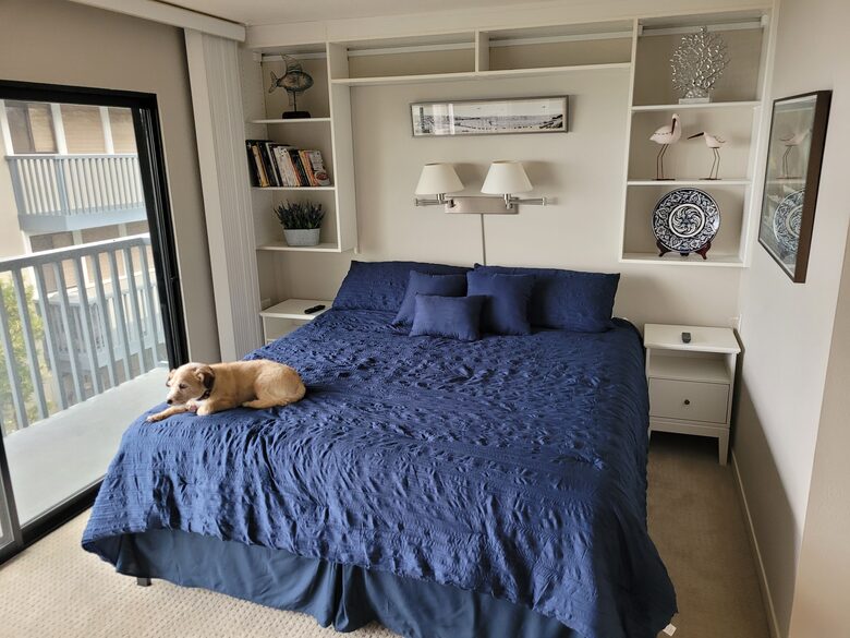 Del Monte Beach Townhome - Monterey, California