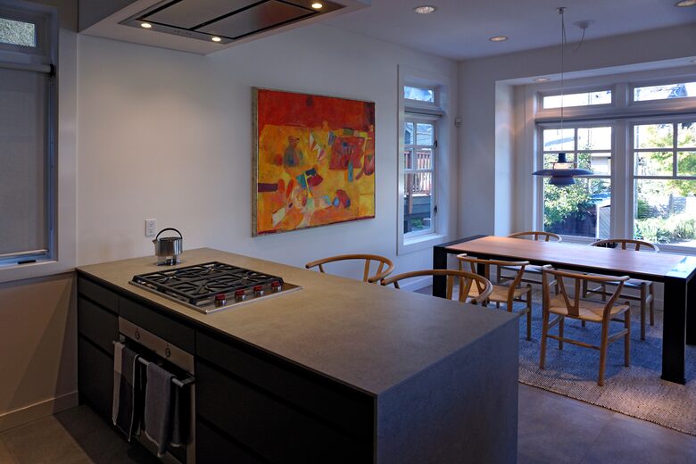 Idyllic Vancouver Retreat - Vancouver, Canada