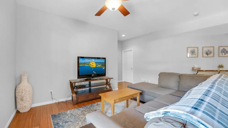 Ozark Lakefront Getaway - Osage Beach, Missouri