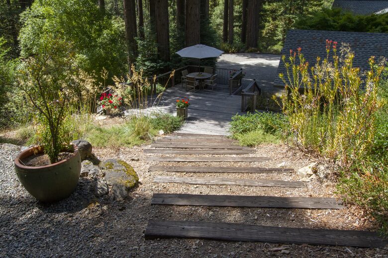 Wine Country Luxury in the Redwoods w/ Hot Tub and Fire Pit - Cazadero, California
