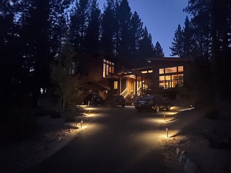 Modern Home in Gray's Crossing in Beautiful Truckee - Truckee, California