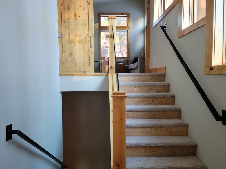 Modern Home in Gray's Crossing in Beautiful Truckee - Truckee, California