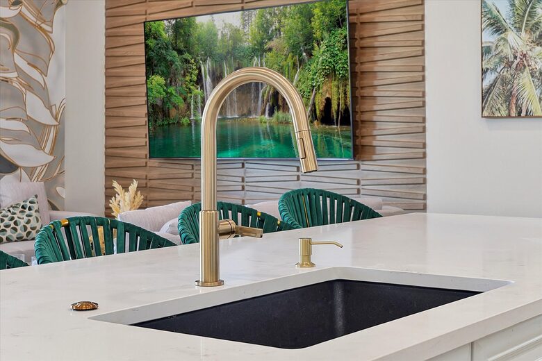Luxury Reunion Resort Home with Pool and Arcade - Four Corners, Florida
