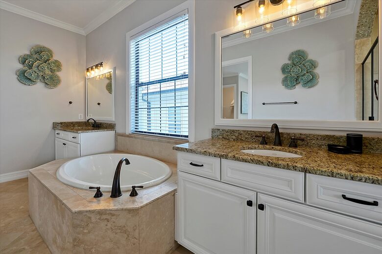 Luxury Reunion Resort Home with Pool and Arcade - Four Corners, Florida
