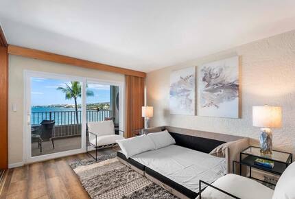 Ocean Front Alii Villa - Kailua Kona, Hawaii