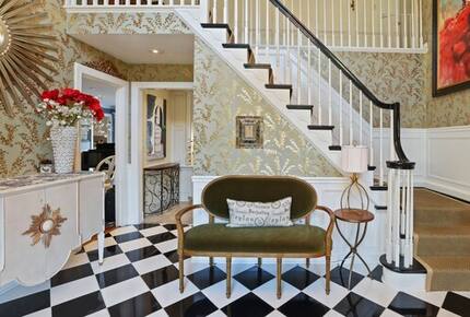 Classic Estate | 20 minutes from DC - McLean, Virginia