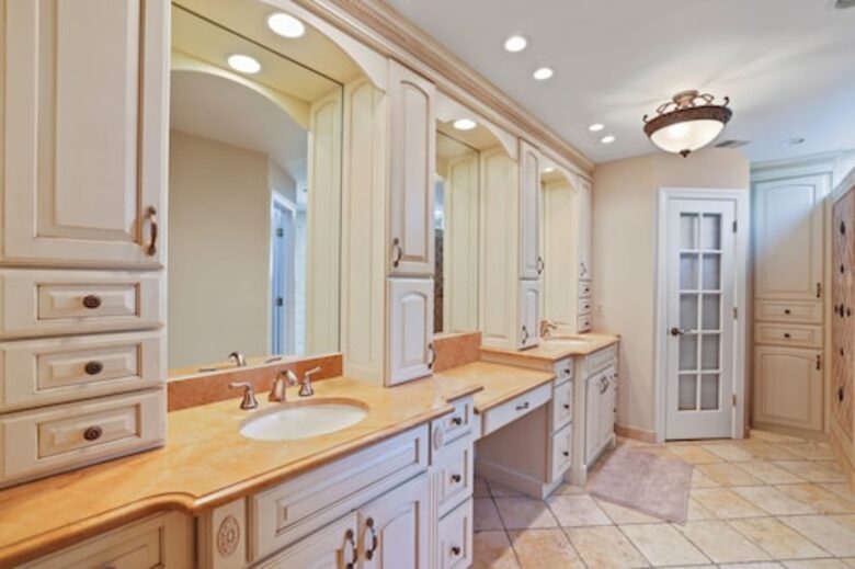 Classic Estate | 20 minutes from DC - McLean, Virginia