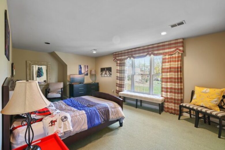 Classic Estate | 20 minutes from DC - McLean, Virginia