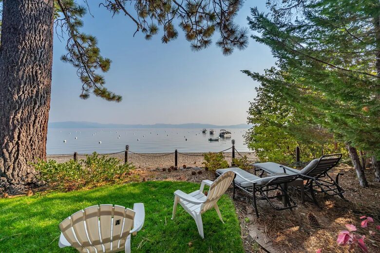 Lakefront Retreat next to Westshore Cafe and Homewood Resort - Homewood, California