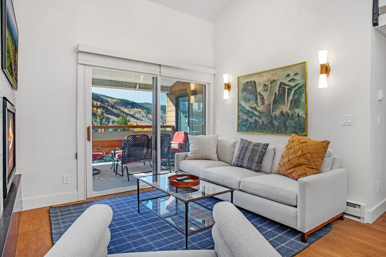 Mountain Modern | 10m Walk to Ski Lift - Vail, Colorado