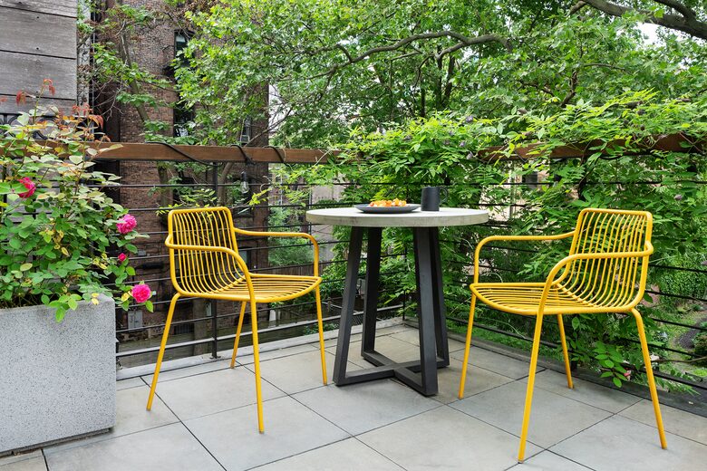 Cheery Harlem Brownstone - New York City, New York