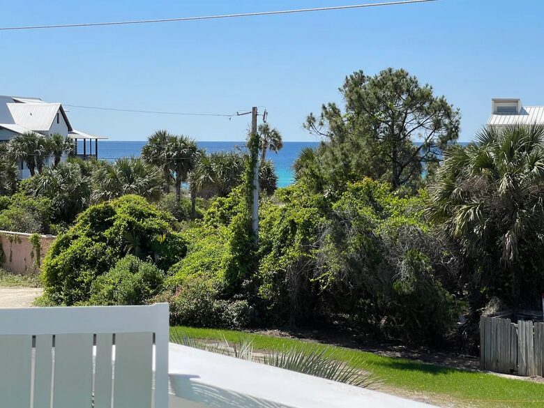 Gulf Beach Town Florida - Blue Mountain Beach - 30A - Santa Rosa Beach, Florida