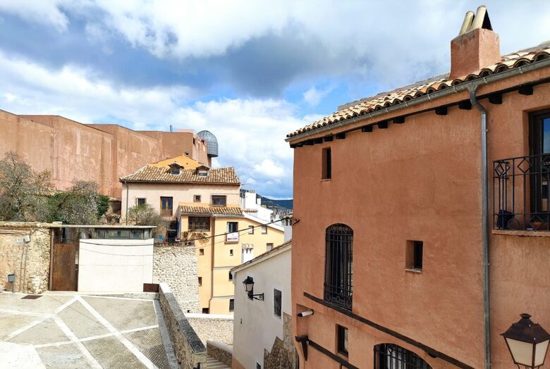 La Casita Bonita | 18 Century Retreat - Cuenca, Spain