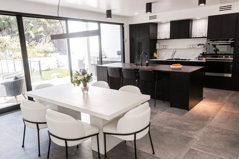Ultra Luxe Los Angeles Retreat - Los Angeles, California