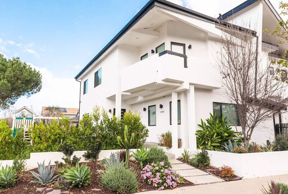 Ultra Luxe Los Angeles Retreat - Los Angeles, California
