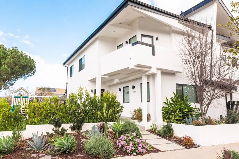 Ultra Luxe Los Angeles Retreat - Los Angeles, California