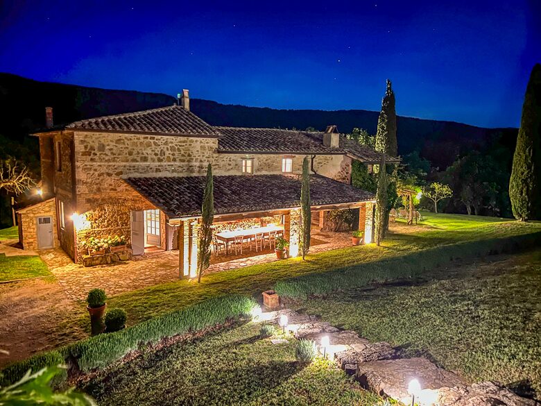 La Talante | Luxury Tuscan Countryside Villa - San Casciano dei Bagni, Italy
