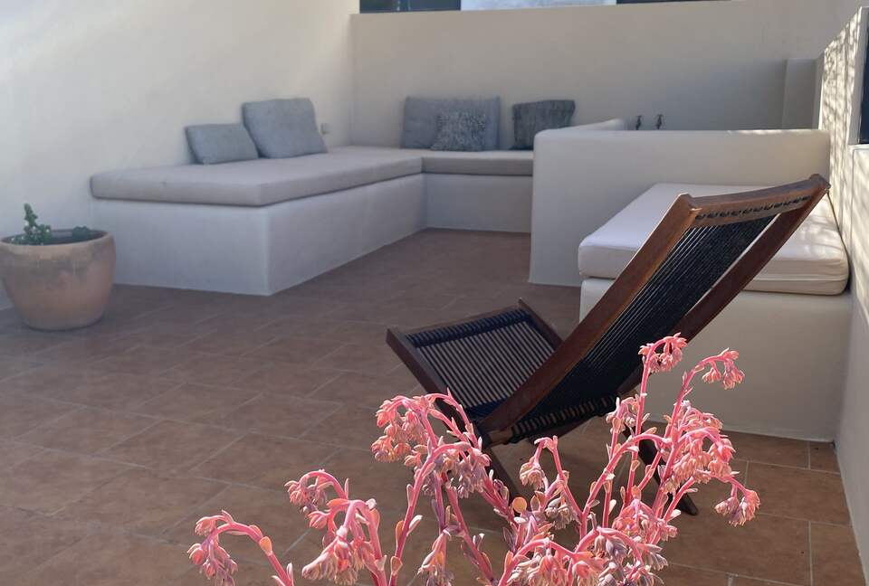 2 Bedroom Retreat In the Historic Centre - Malaga, Spain