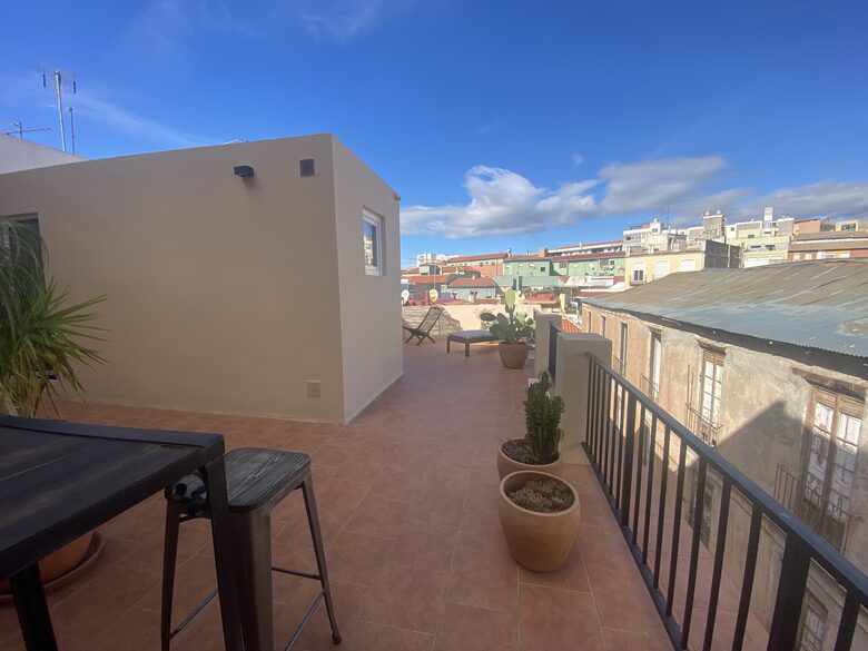2 Bedroom Retreat In the Historic Centre - Malaga, Spain