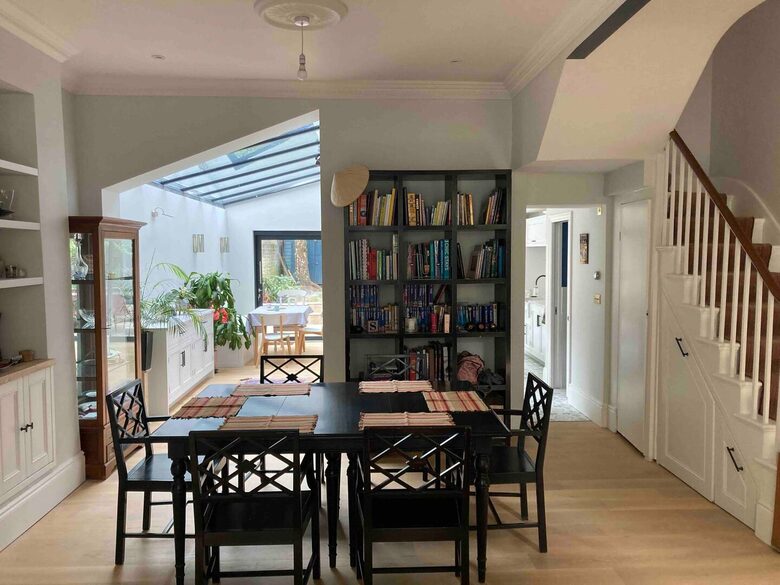 Queens Crescent Town House - London, United Kingdom