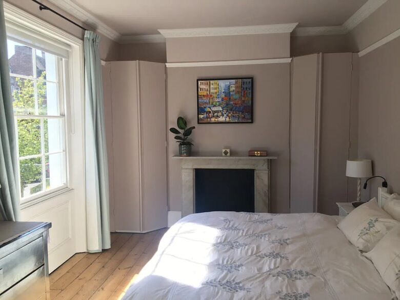 Queens Crescent Town House - London, United Kingdom