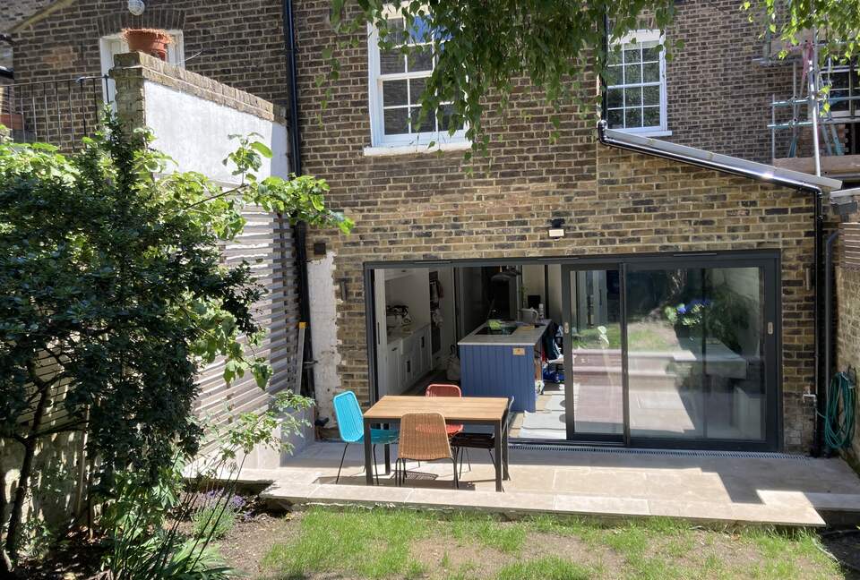 Queens Crescent Town House - London, United Kingdom