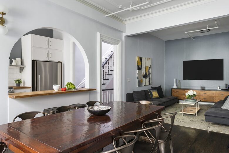 Midtown Manhattan Townhouse - New York City, New York