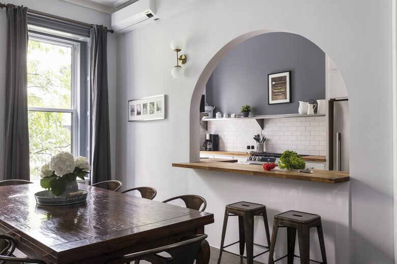 Midtown Manhattan Townhouse - New York City, New York