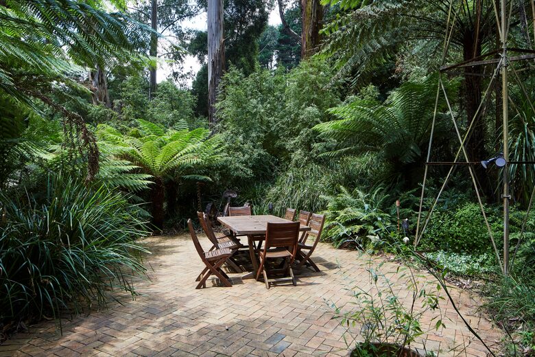 The Grand Lodge | Fernglen Forest Retreat - Mount Dandenong, Australia