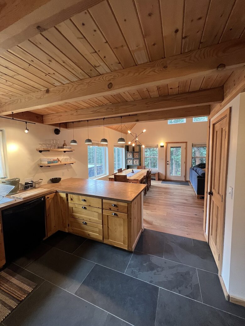 Private Ski Cabin 15 Minutes from Breckenridge - Alma, Colorado