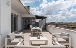 Terrace On Villa Ada - Rome, Italy