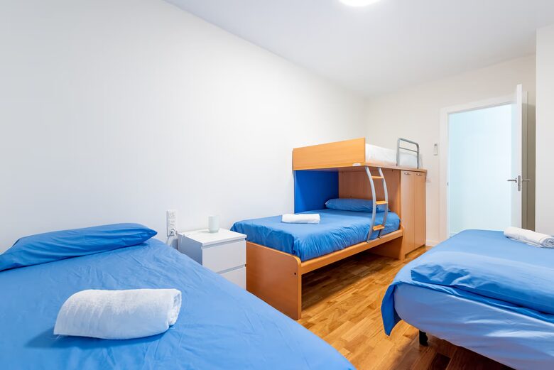 Plaza Del Teatro Apartment - Malaga, Spain