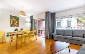 Plaza Del Teatro Apartment - Malaga, Spain