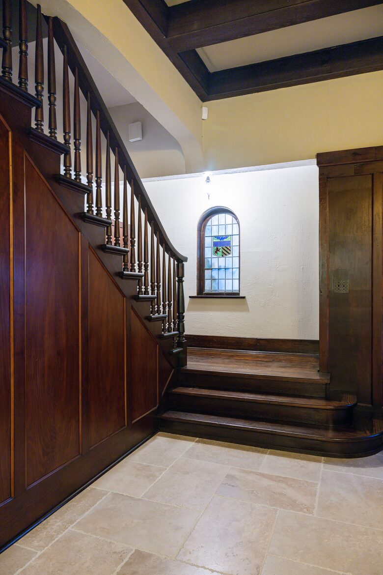 Tudor Fairytale Haven - Baton Rouge, Louisiana