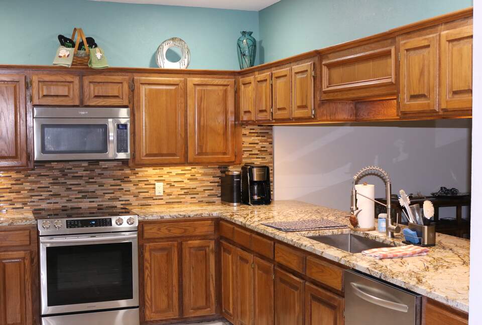 Spacious Waterfront Island Home with Dock and Beautiful Sunsets - Corpus Christi, Texas