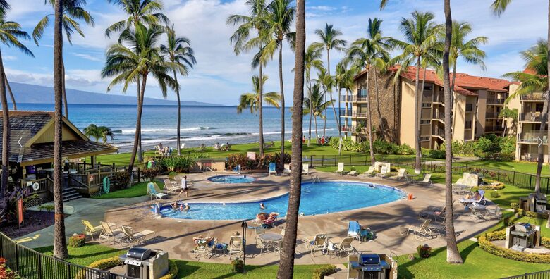 Maui Oceanfront, Stunning view! Sunshine, Ocean Activities, Golf, Pickleball, Tennis and World Class Restaurants! - Lahaina, Hawaii