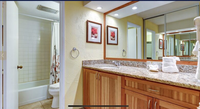 Maui Oceanfront, Stunning view! Sunshine, Ocean Activities, Golf, Pickleball, Tennis and World Class Restaurants! - Lahaina, Hawaii