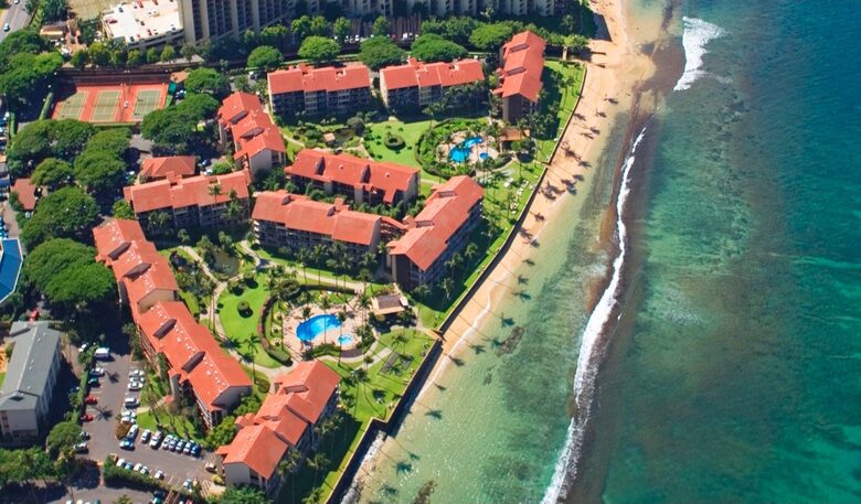 Maui Oceanfront, Stunning view! Sunshine, Ocean Activities, Golf, Pickleball, Tennis and World Class Restaurants! - Lahaina, Hawaii