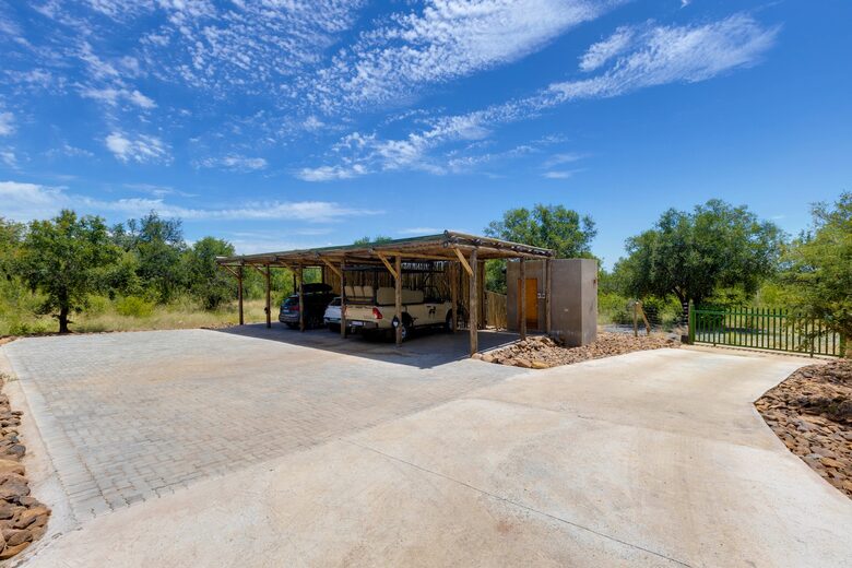 Safari Lodge in Big 5 National Park - Pilanesberg, South Africa