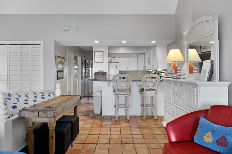 counter seating area
