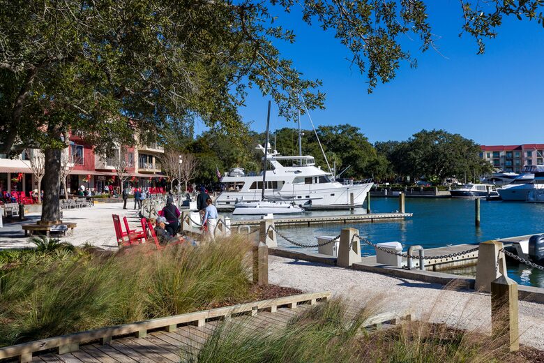 Waterfront in Harbour Town | Hilton Head Island - Hilton Head Island, South Carolina