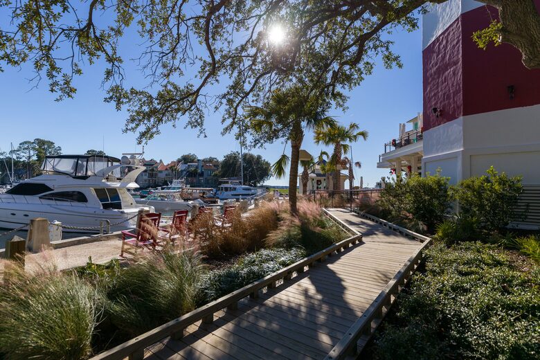 Waterfront in Harbour Town | Hilton Head Island - Hilton Head Island, South Carolina